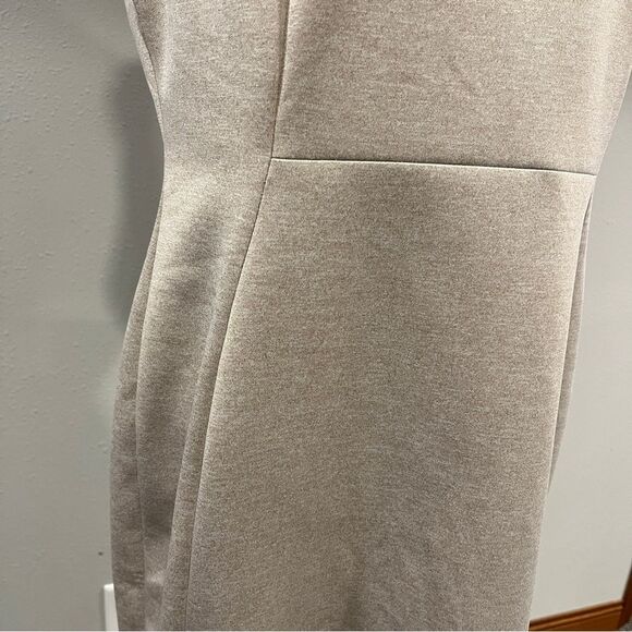 Calvin Klein Elegant tan Cream Sleeveless Dress size 14 - Picture 4 of 15